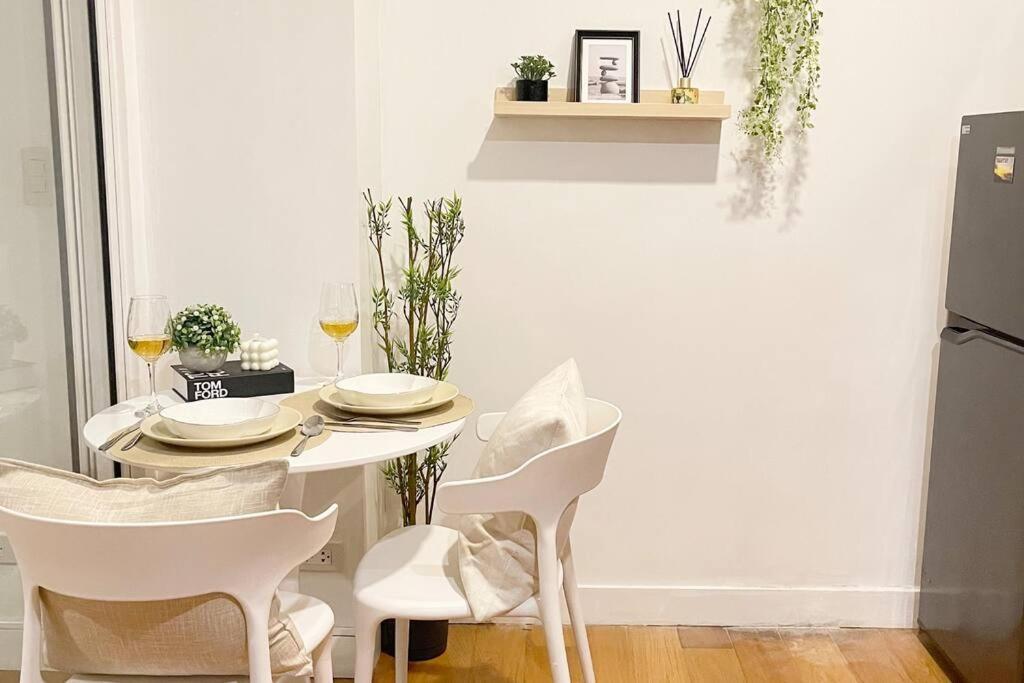 Apartamento The Serene Escape Rockwell Makati City View 1Br Manila Exterior foto